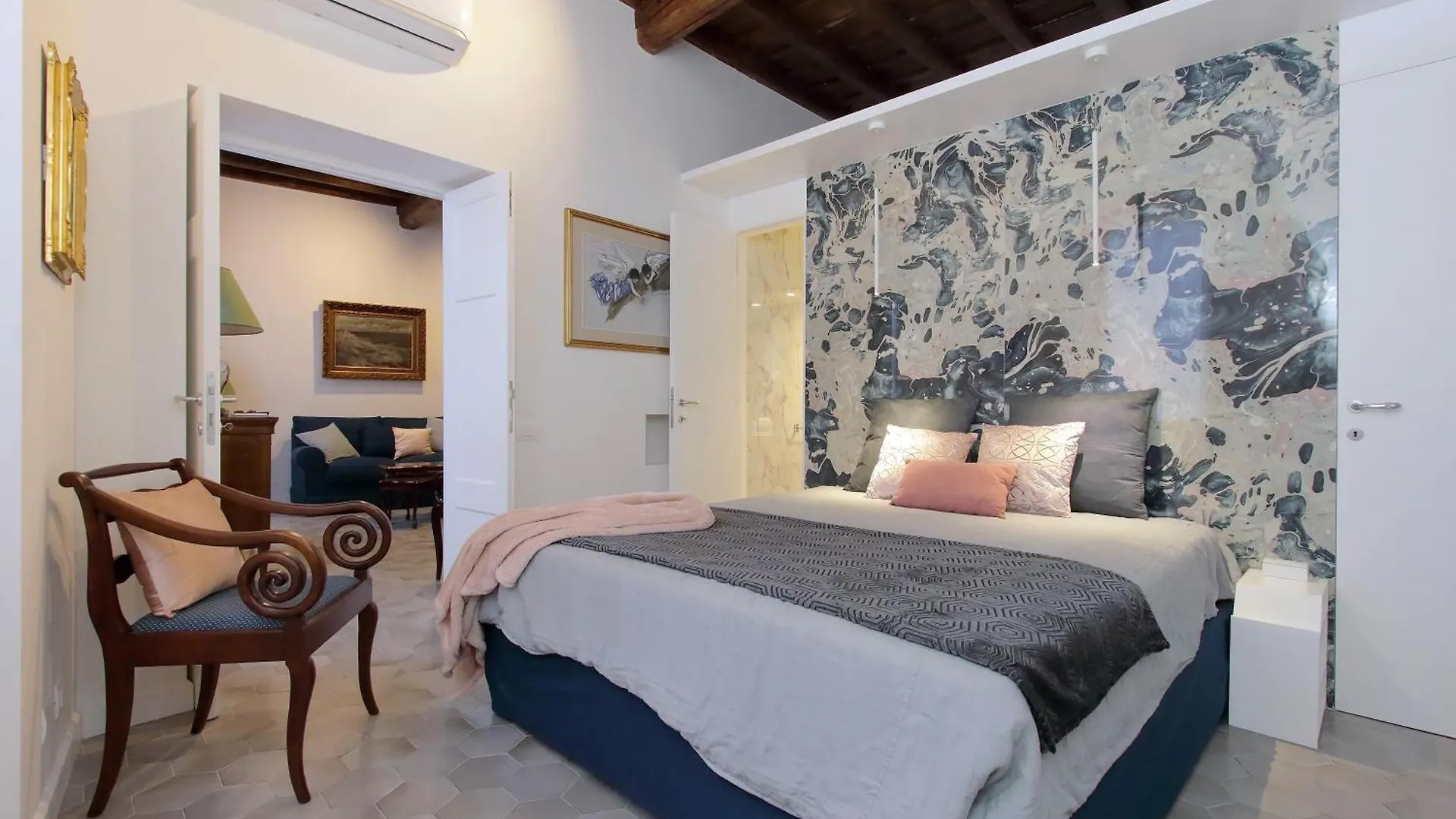 Luxury Apartment In Rione Monti Rome